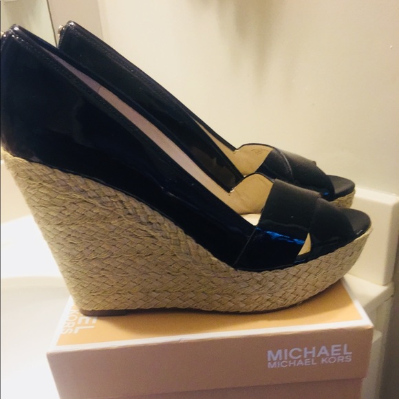 Michael Kors Shoes - Michael Kors Dress Heels!!